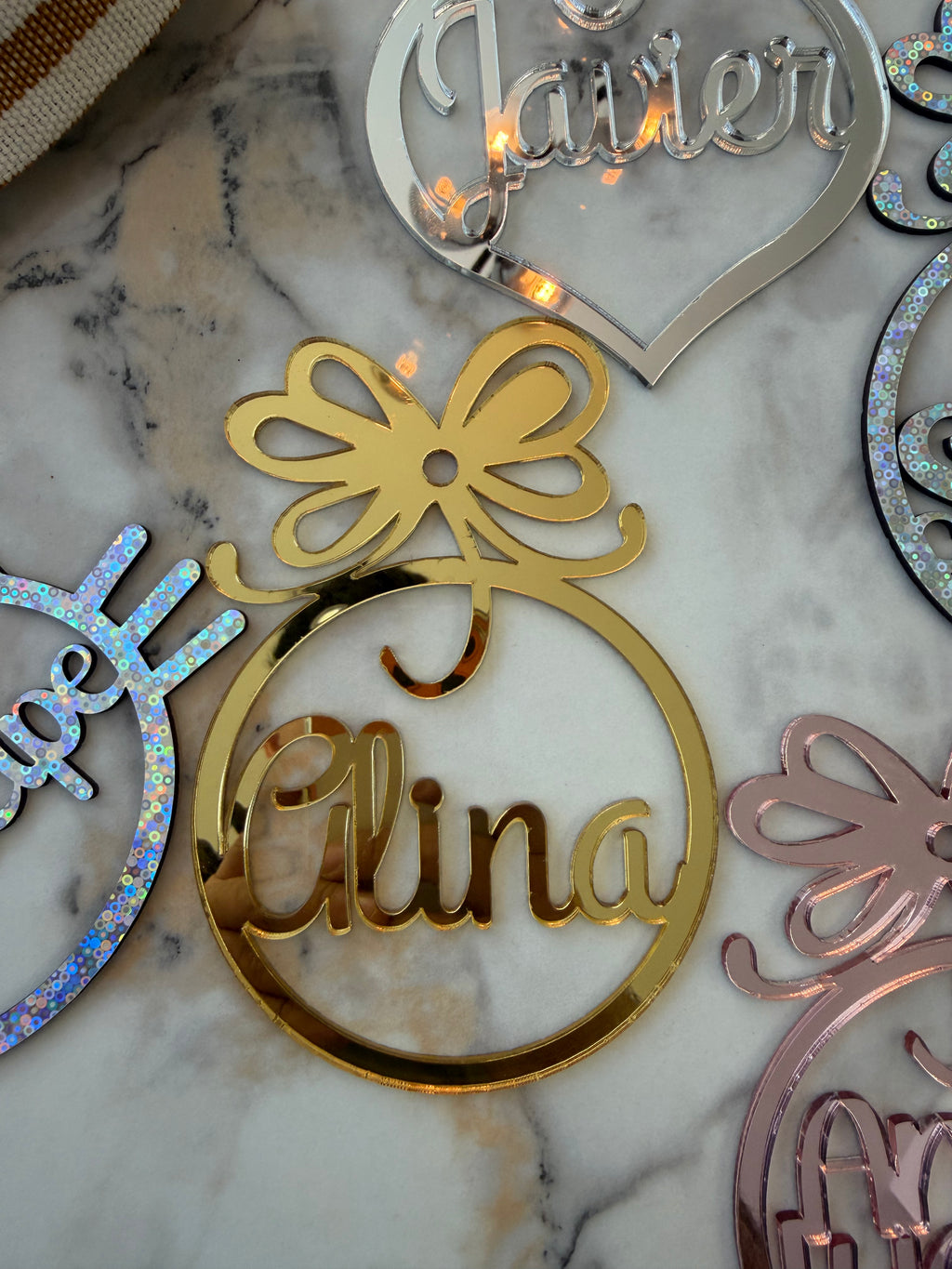 Esferas Navideñas Personalizadas con Nombre en Acrílico